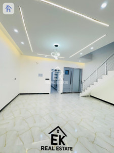 Modern House with 4 Bedrooms for Sale Image 3
