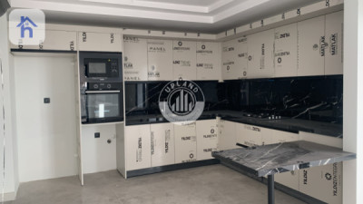 Apartment in Cash image 1