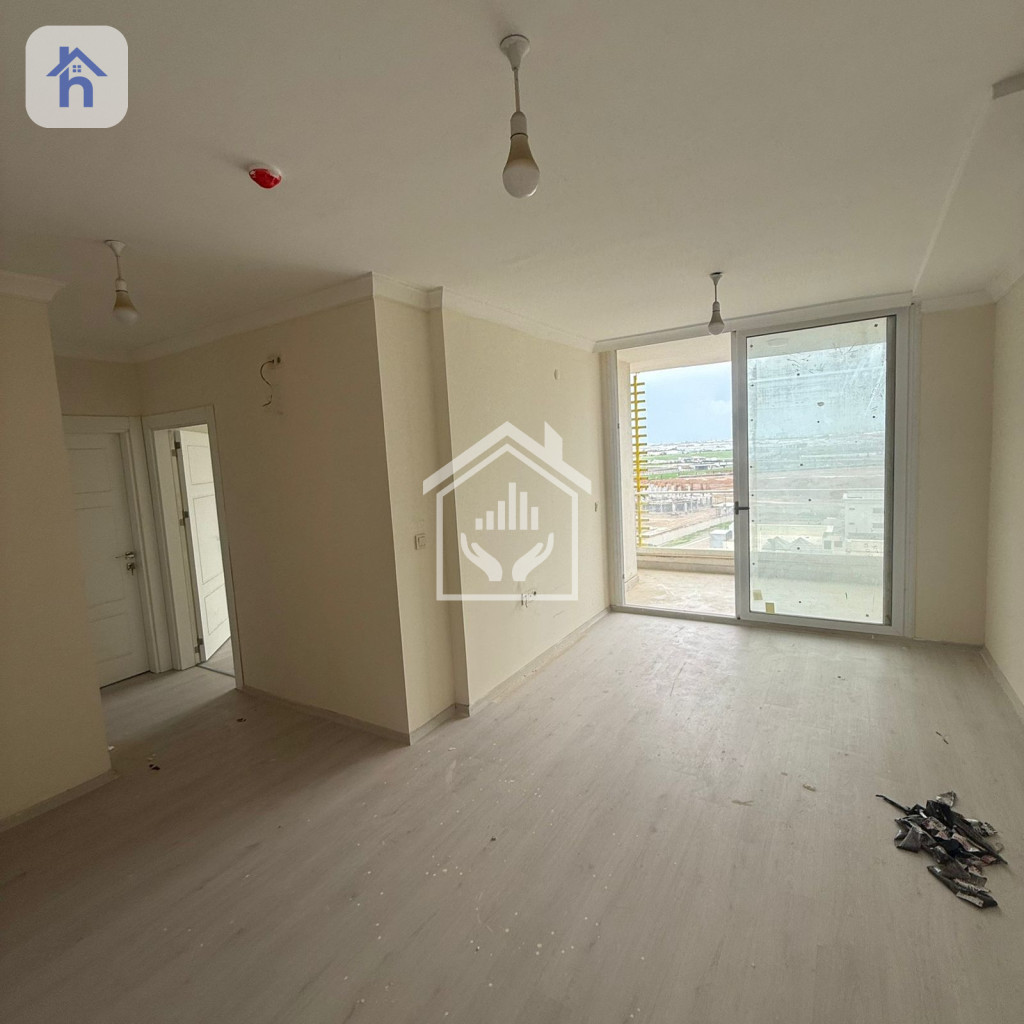 Modern 2-bedroom apartment Image 2