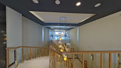 Furnished Beauty Center image 3
