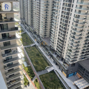 Spacious apartment in a prime location Resim 3