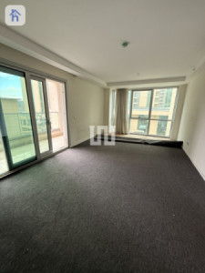 Spacious Apartment with 2 Bedrooms image 1