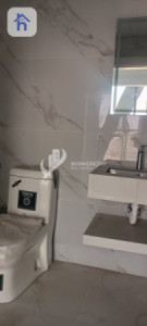 Spacious 3-Bedroom Apartment in Erbil image 15