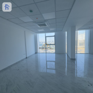 Office in Empire Business Towers image 5