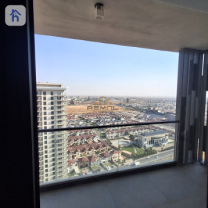 Spacious Apartment with 2 Bedrooms Resim 8