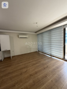 Stylish Studio Apartment in Star Towers image 5