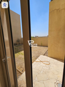 Modern Villa with Easy Payment Plan Image 9