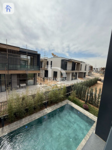 Luxurious House in Pavilion Image 9