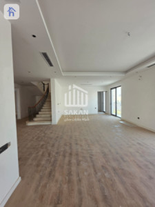 New Corner House image 8