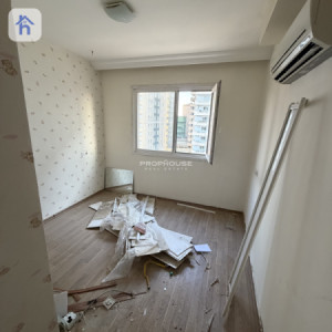 Spacious apartment with 3 bedrooms image 6