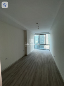Modern 2-Bedroom Apartment in Empire Square Resim 4