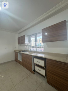 Spacious 3-Bedroom Apartment in Erbil image 1