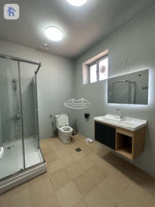 Spacious Villa in English Village image 10
