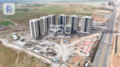 Cozy Apartment in Lalav Sun Towers image 2
