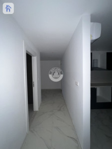 Luxurious 3-bedroom apartment with great views Image 5