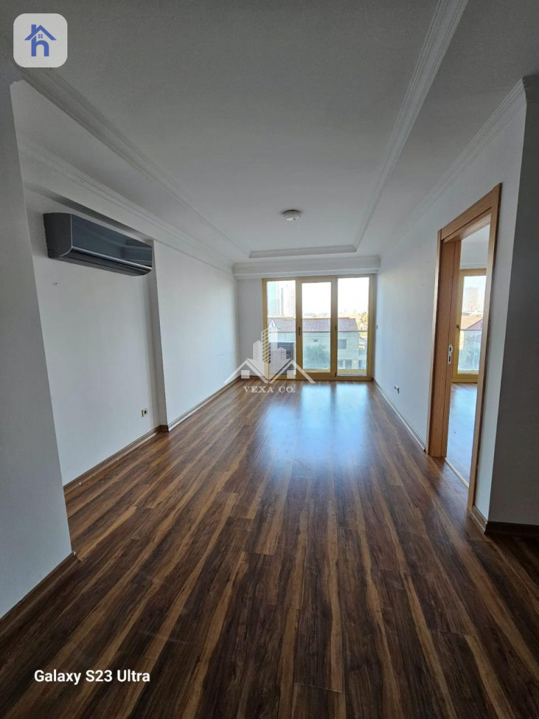 Cozy Apartment in Erbil with Balcony