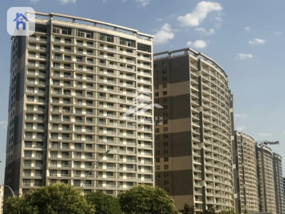 Cozy Apartment in Empire Pearl Towers image 1