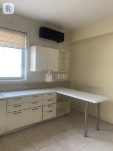 Spacious 4 Bedroom House in English Village Image 6