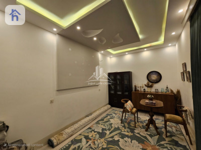Modern House with many features Image 10