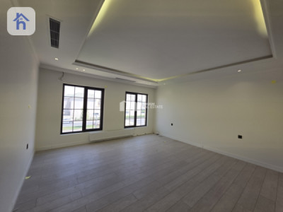 Spacious Family Home in Erbil Resim 14