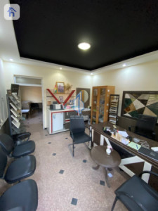 Prime commercial property in industrial sector Image 9