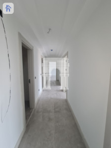 Spacious 3-Bedroom Apartment in Rami Towers image 5