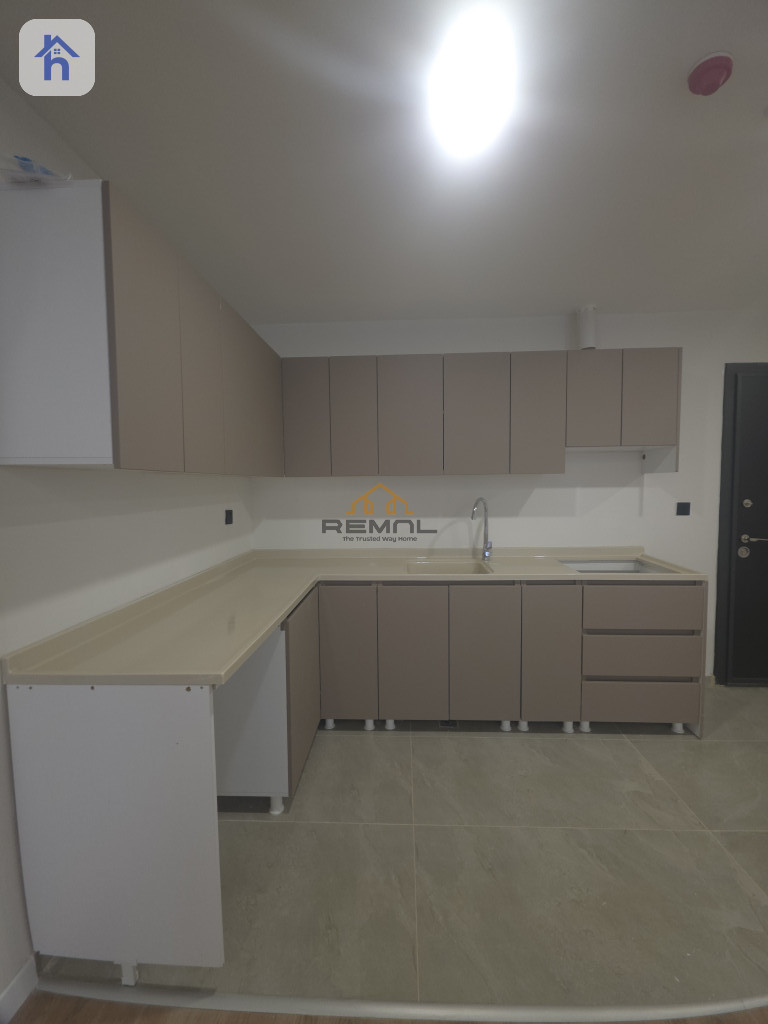 A 1+1 apartment for rent in Green world