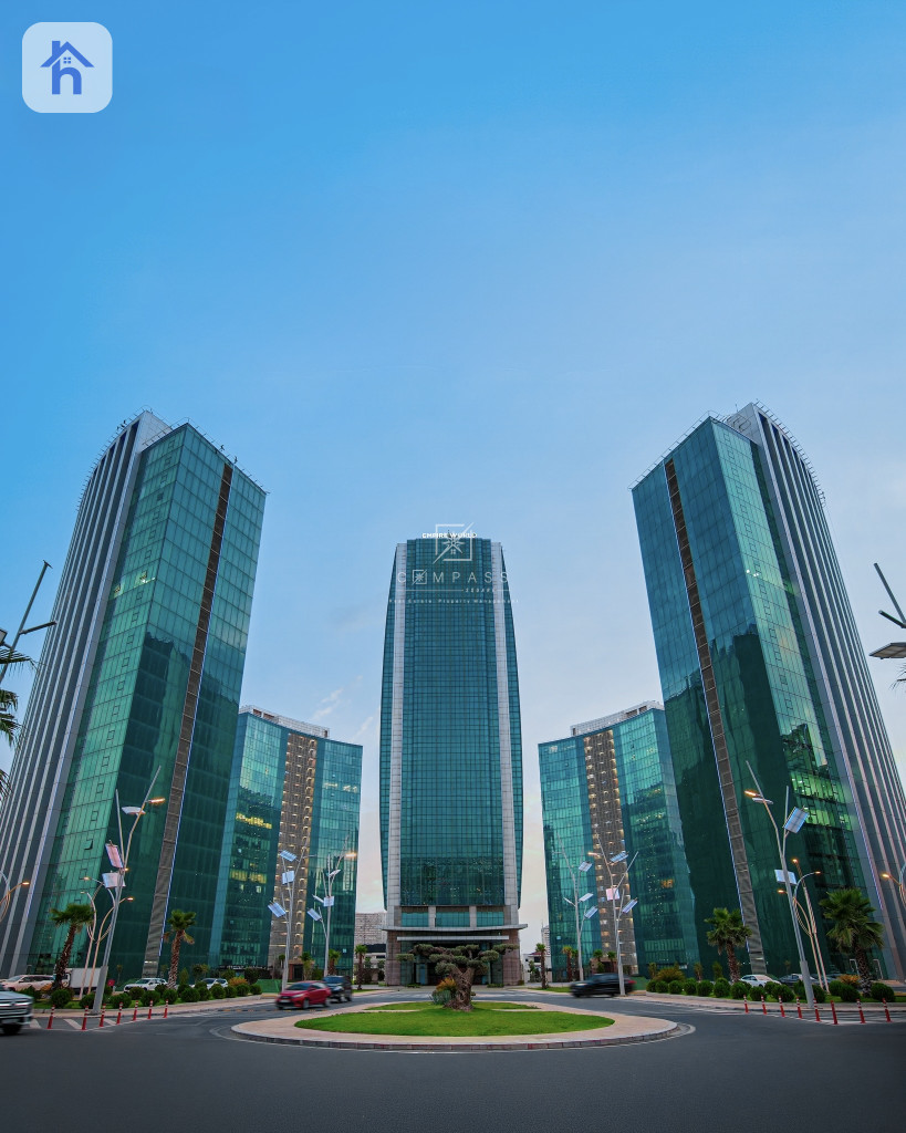 Office (123m²)