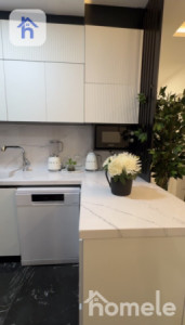 Luxury Apartment Image 6