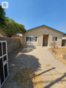 Spacious rental in Korean Village image 2