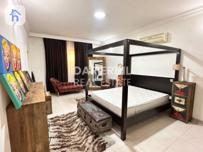 Modern Villa with Spacious Layout Image 10
