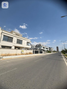 Charming Villa for Sale image 2