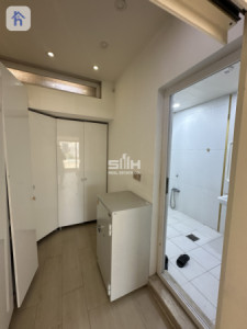 Spacious House with 4 Bedrooms Resim 5