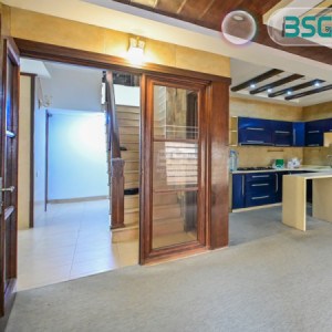 Cozy Family Home for Rent Image 4