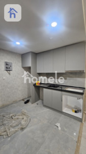 Sleek Apartment on the 30th Floor Image 3
