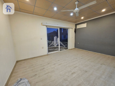 Spacious house with 5 Bedrooms image 12