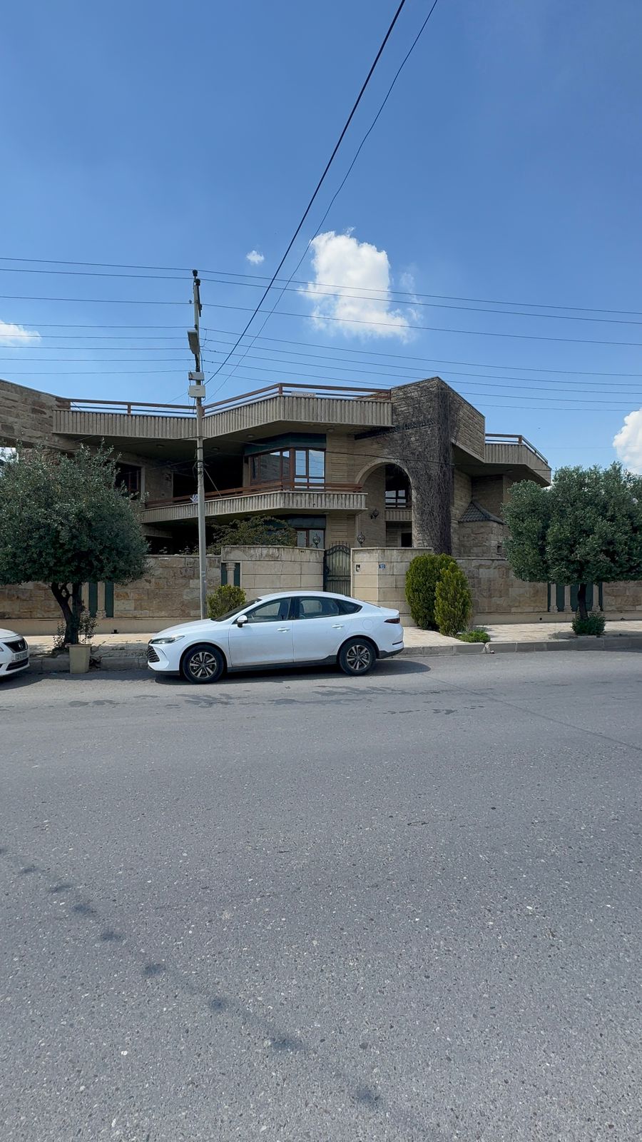 Corner Commercial House