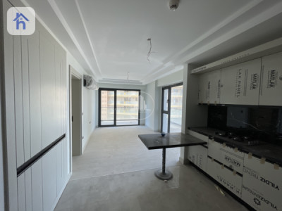 Modern Apartment in Rami Towers image 2