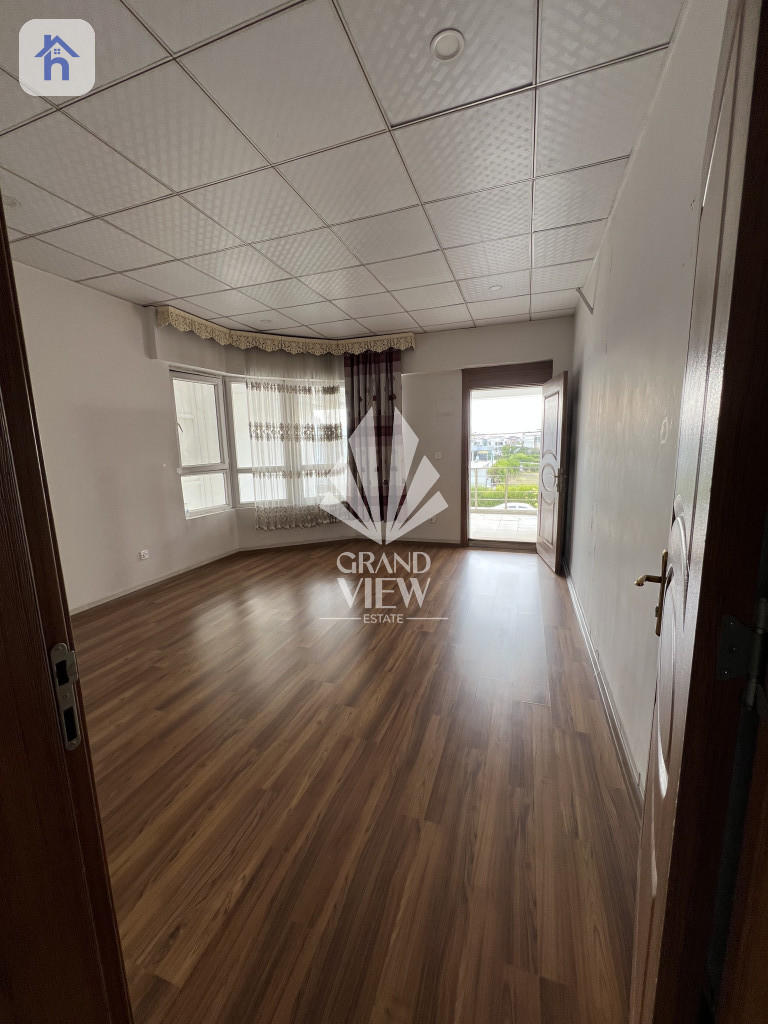 منزل مقابل الحديقة صورة 28