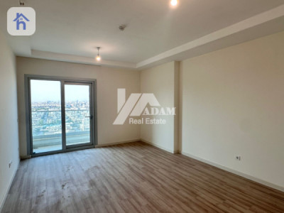 150m corner apartment Image 8