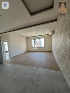 Apartment in Cash image 2