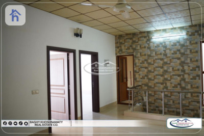 Spacious House with Multiple Rooms Image 9