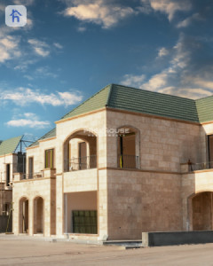 Modern House with 4 Bedrooms Resim 4