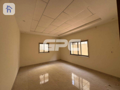 Spacious 4-Bedroom House for Sale Image 6