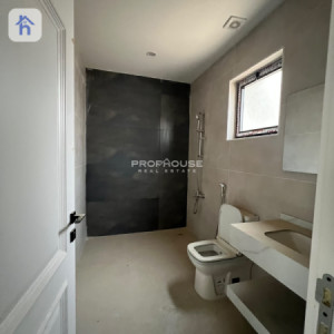 New House image 8