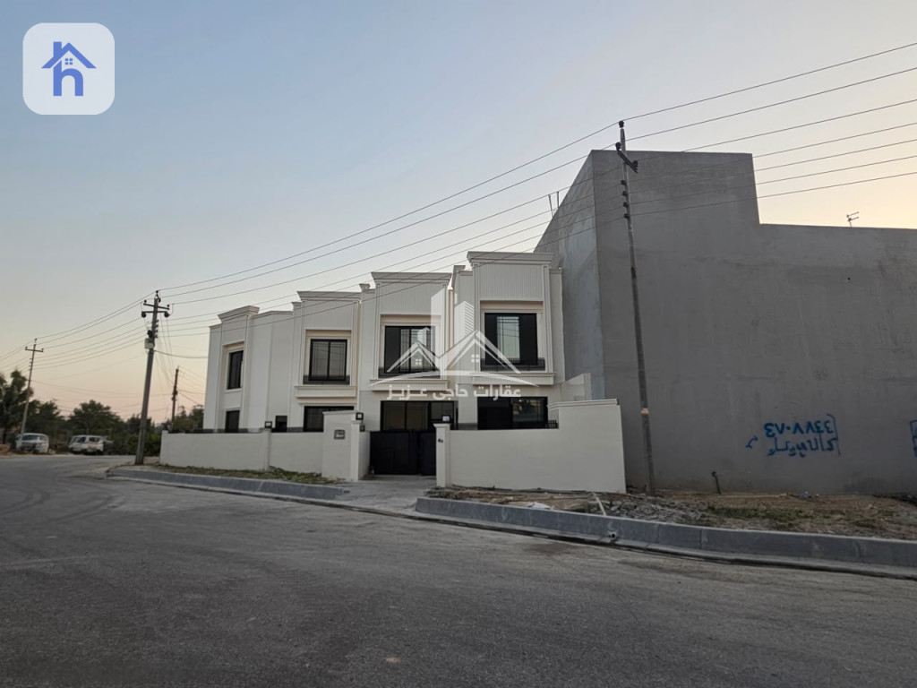 Spacious 5-Bedroom House in Zhyan