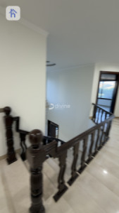 Spacious Family Home in American Village Resim 28