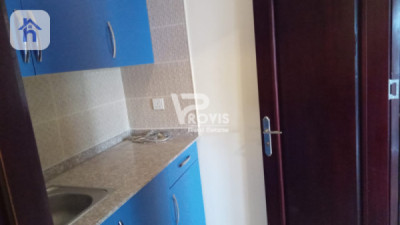 ئۆفیسی ڕاخراو بۆ کرێ وێنە 16