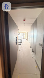 Elegant One-Bedroom Apartment at Prime Location Resim 7