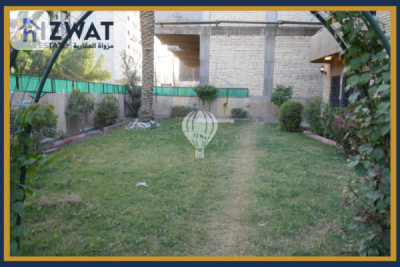 Exclusive Commercial Rental in Prime Location Resim 4